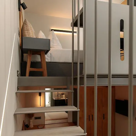 Makava Your Luxe Urban Sanctuary Hotel