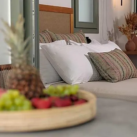 Makava Your Luxe Urban Sanctuary